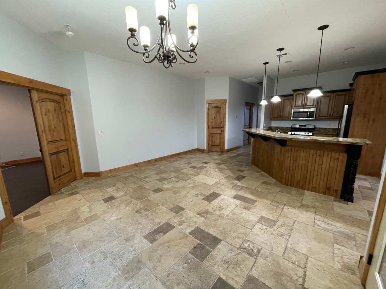 3 bed 3 bath home - Located just below The D sign! MUST SEE PICTURES!