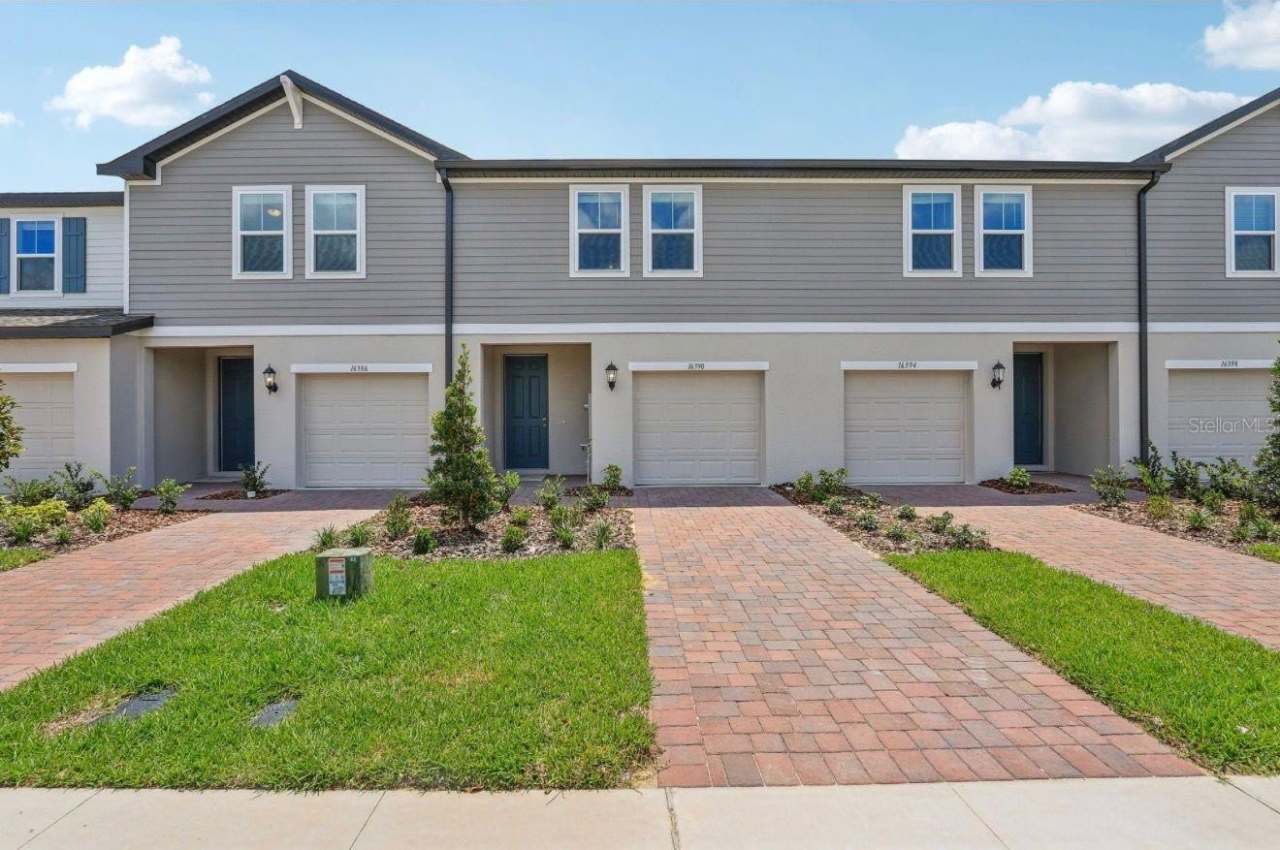 16390 BIRD OF PARADISE AVENUE