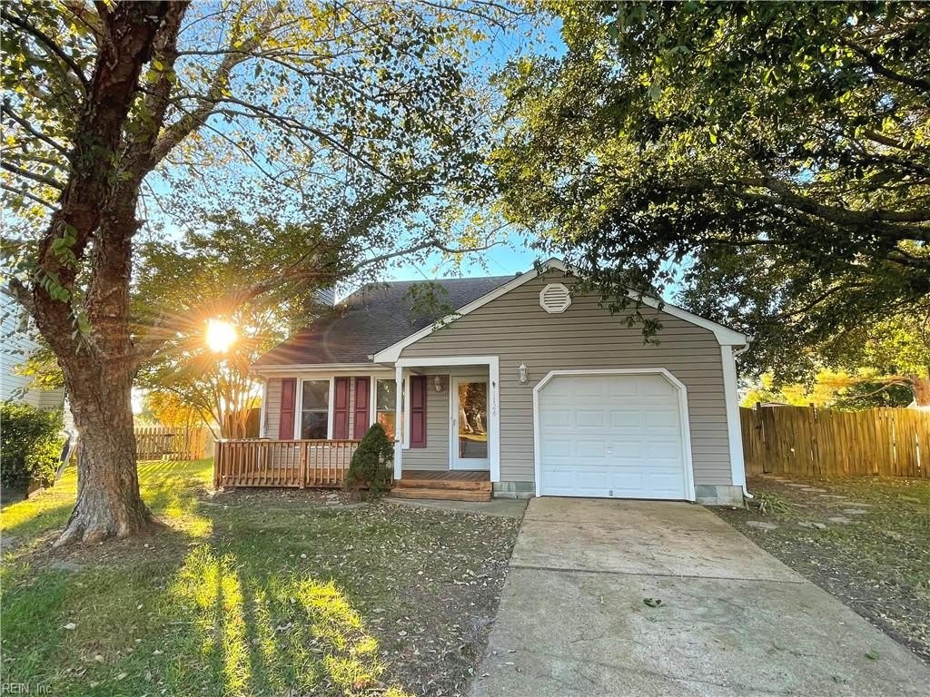 1124 TIBBETSTOWN Court