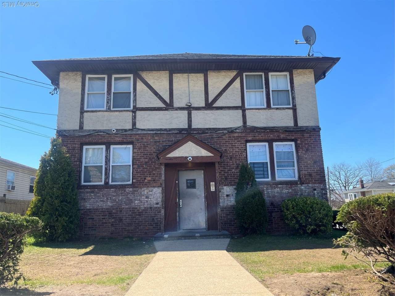 43 California Avenue