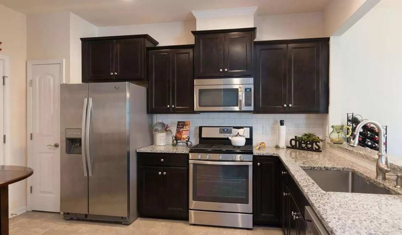 706 Brier Crossings Loop