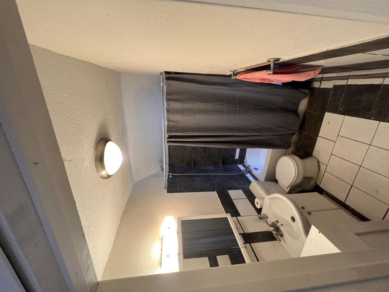 975 Euclid Street - 2