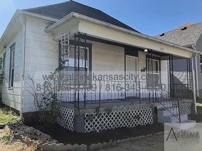 424 East Colorado Avenue