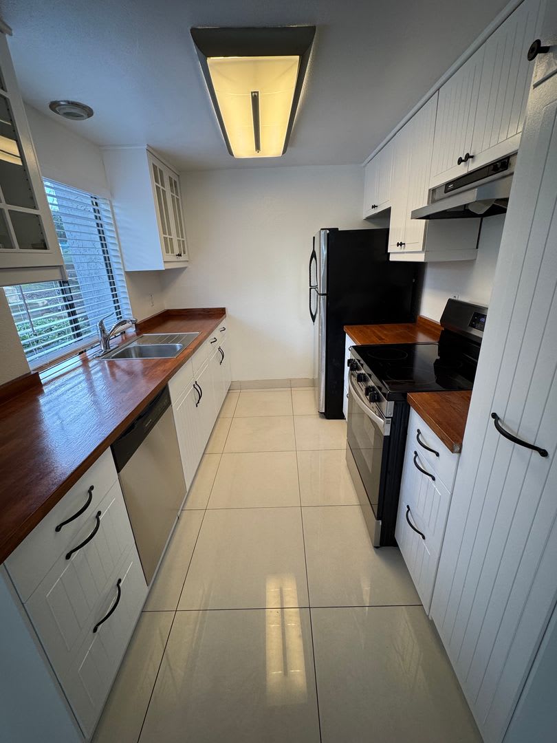 Newly Remodeled 2 Bedroom 2 Bath Condo in Chula Vista - $2600 a month