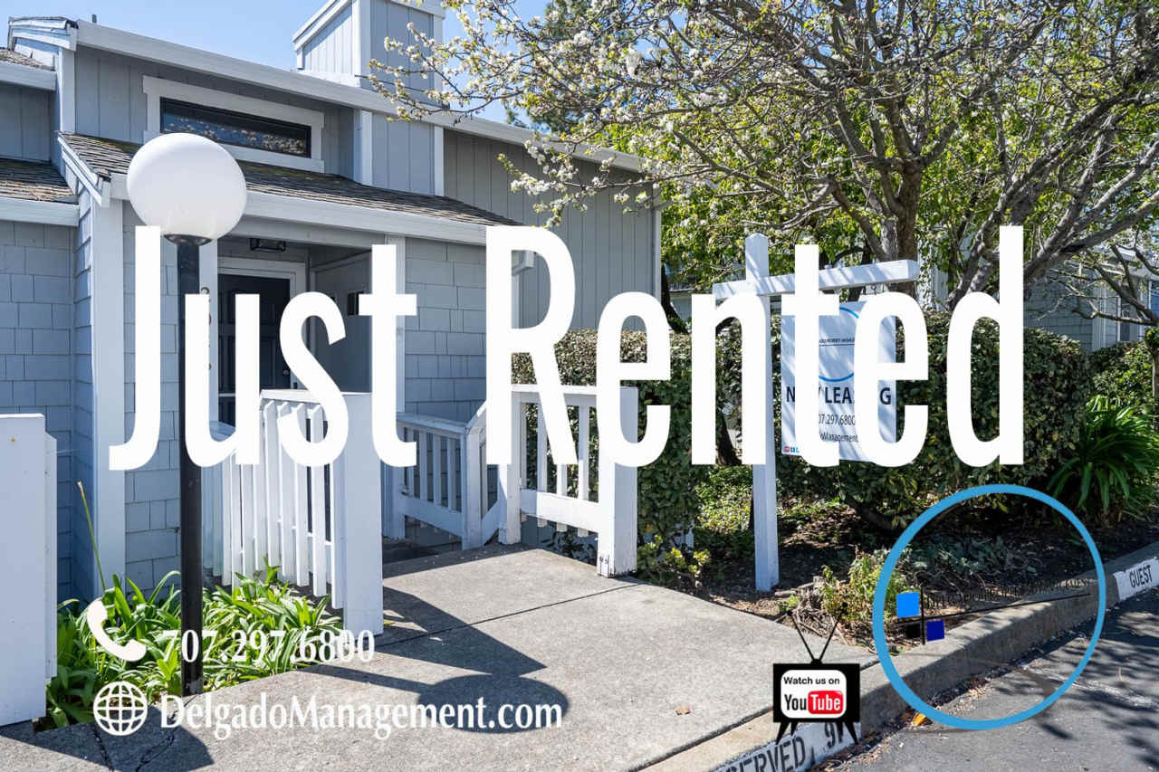 Benicia three bedroom, two and half baths townhouse available now!