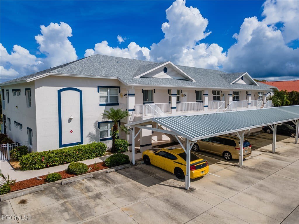 5612 Rose Garden Road unit: 203