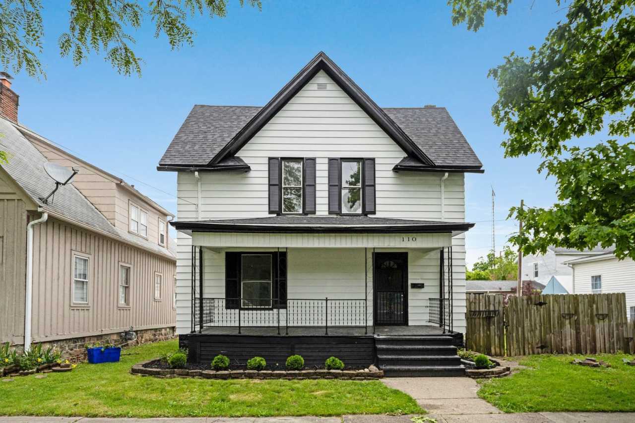 3 bedroom house in Kendallville! CHRISTMAS SPECIAL!!