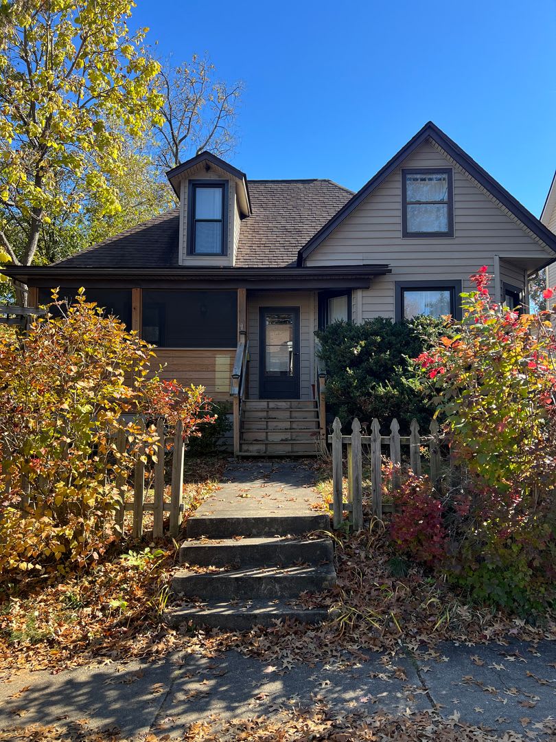 3 bed and 2 bath house in downtown Johnson City