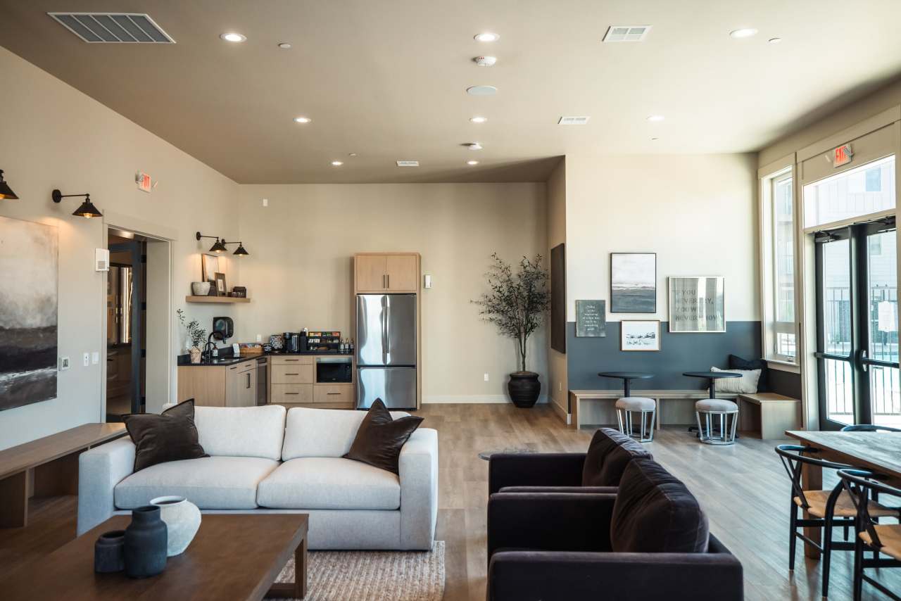 Eastpark Apartment Homes