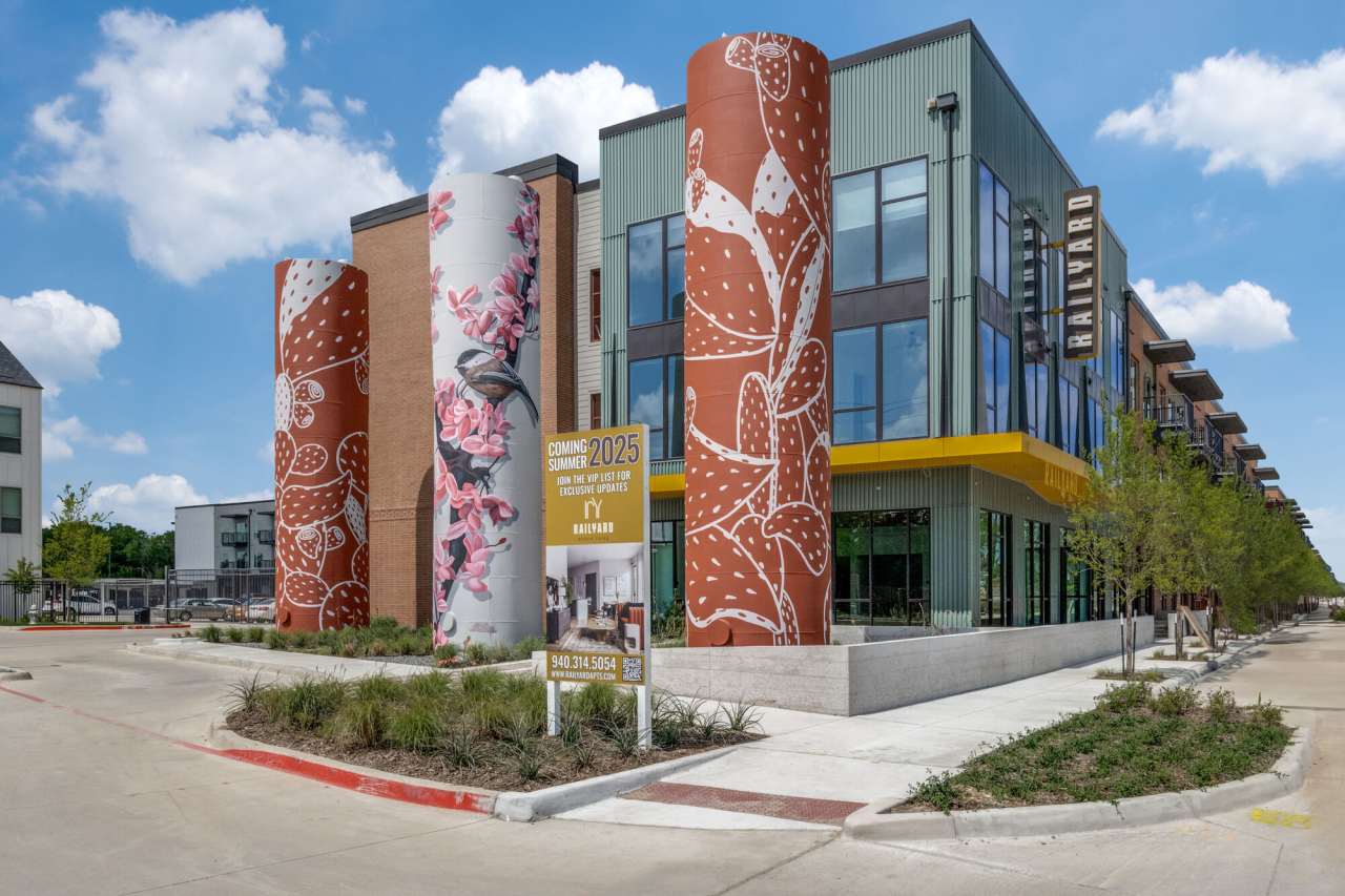 Railyard Modern Living - Apartments & Townhomes