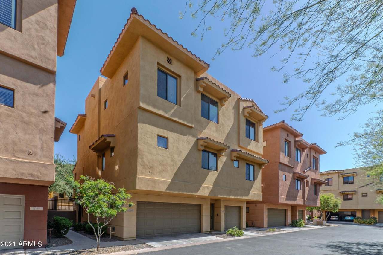 9551 E Redfield Road