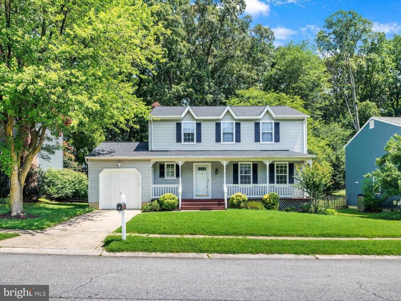 3228 BLACKWALNUT DR