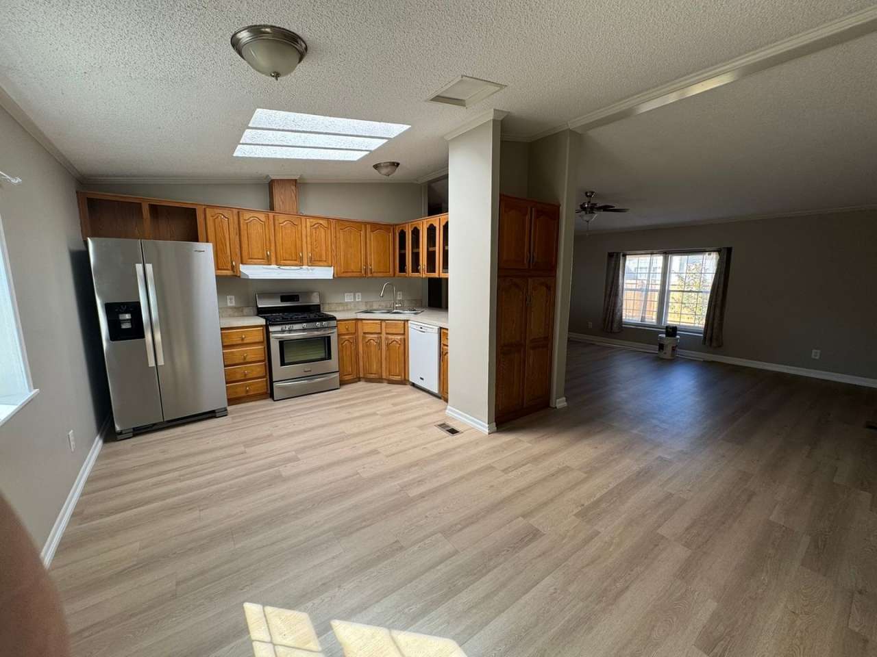 Airy 3BR Townhome in Denver