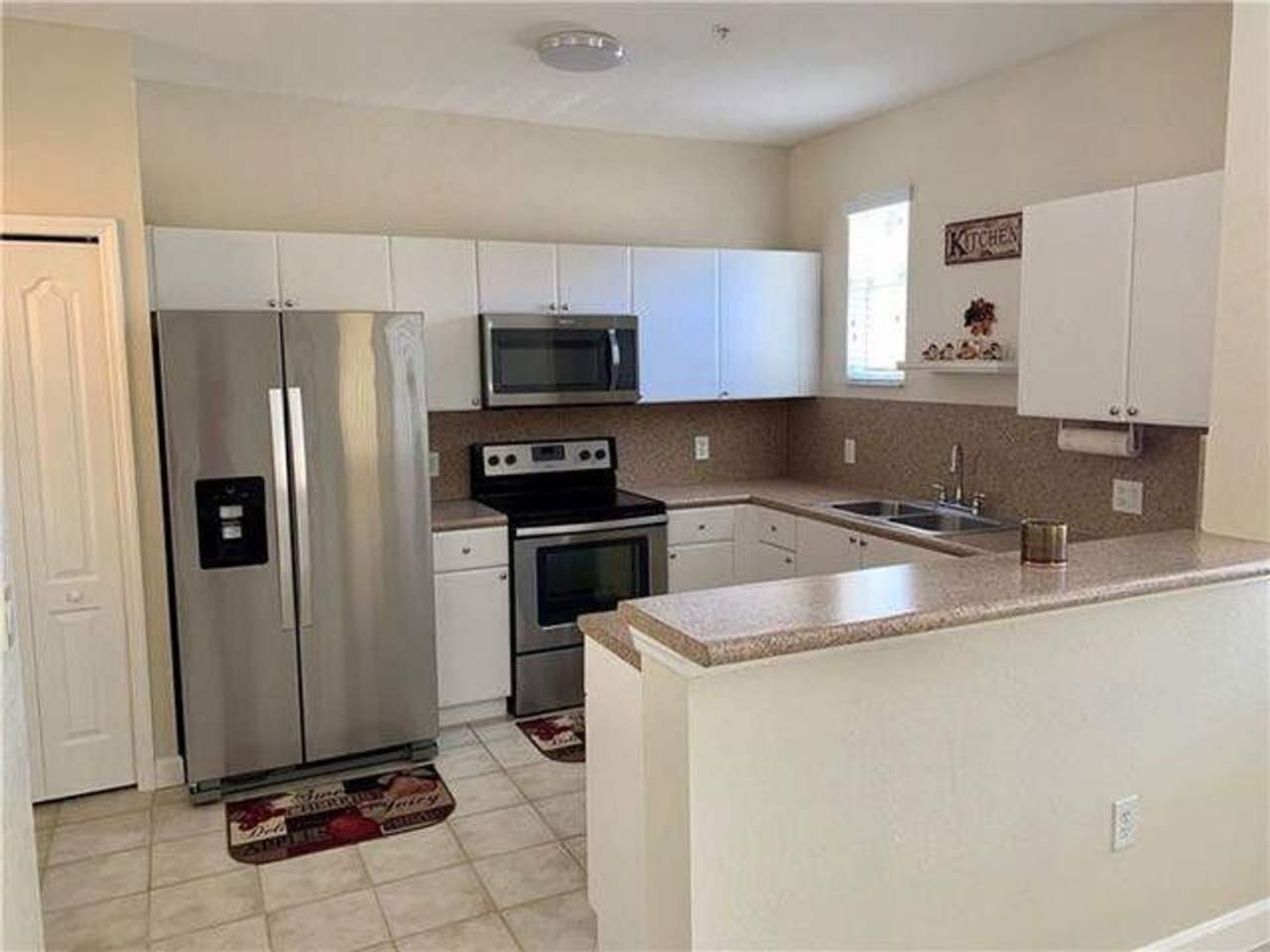 1105 Shoma Drive 418, Royal Palm Beach, FL 33414