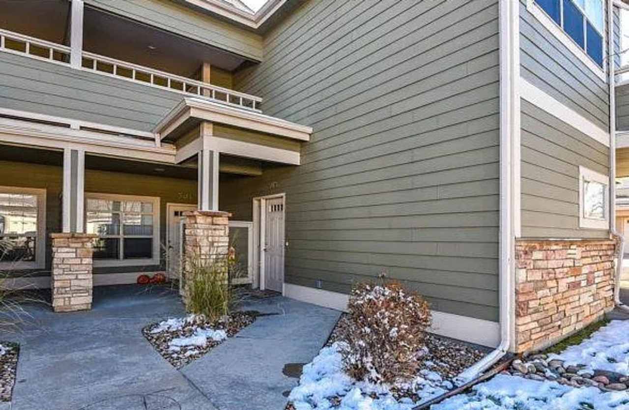 Beautiful 2bd/2ba Condo in West Greeley with Garage!