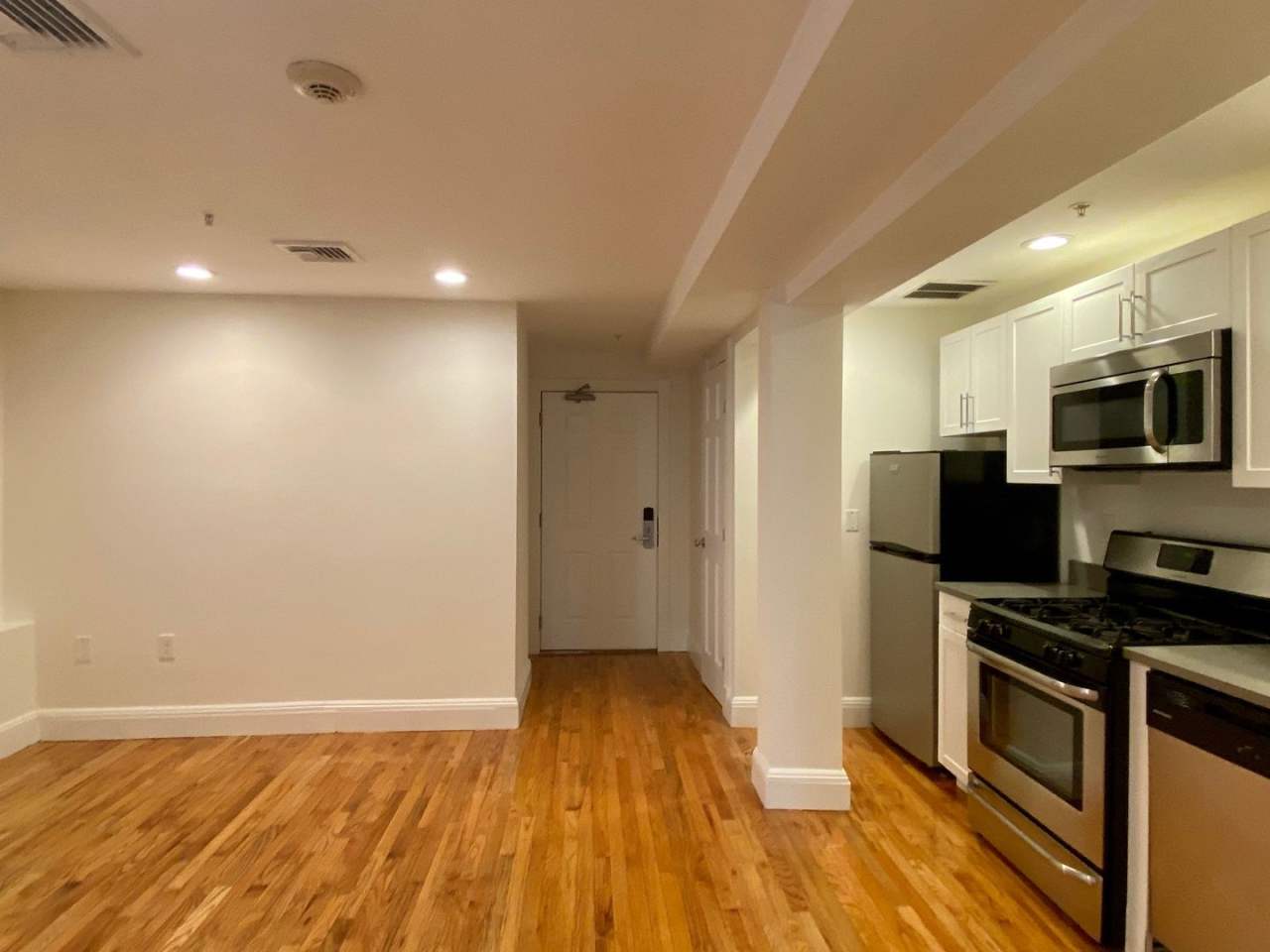 Nicely renovated 2 bed 1.5 bath in a prime location!