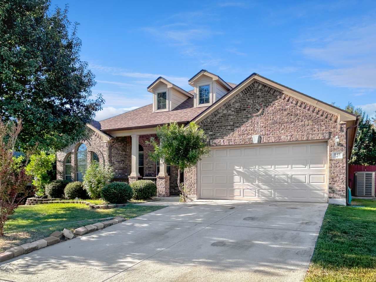 Spacious and Stylish in Schertz!