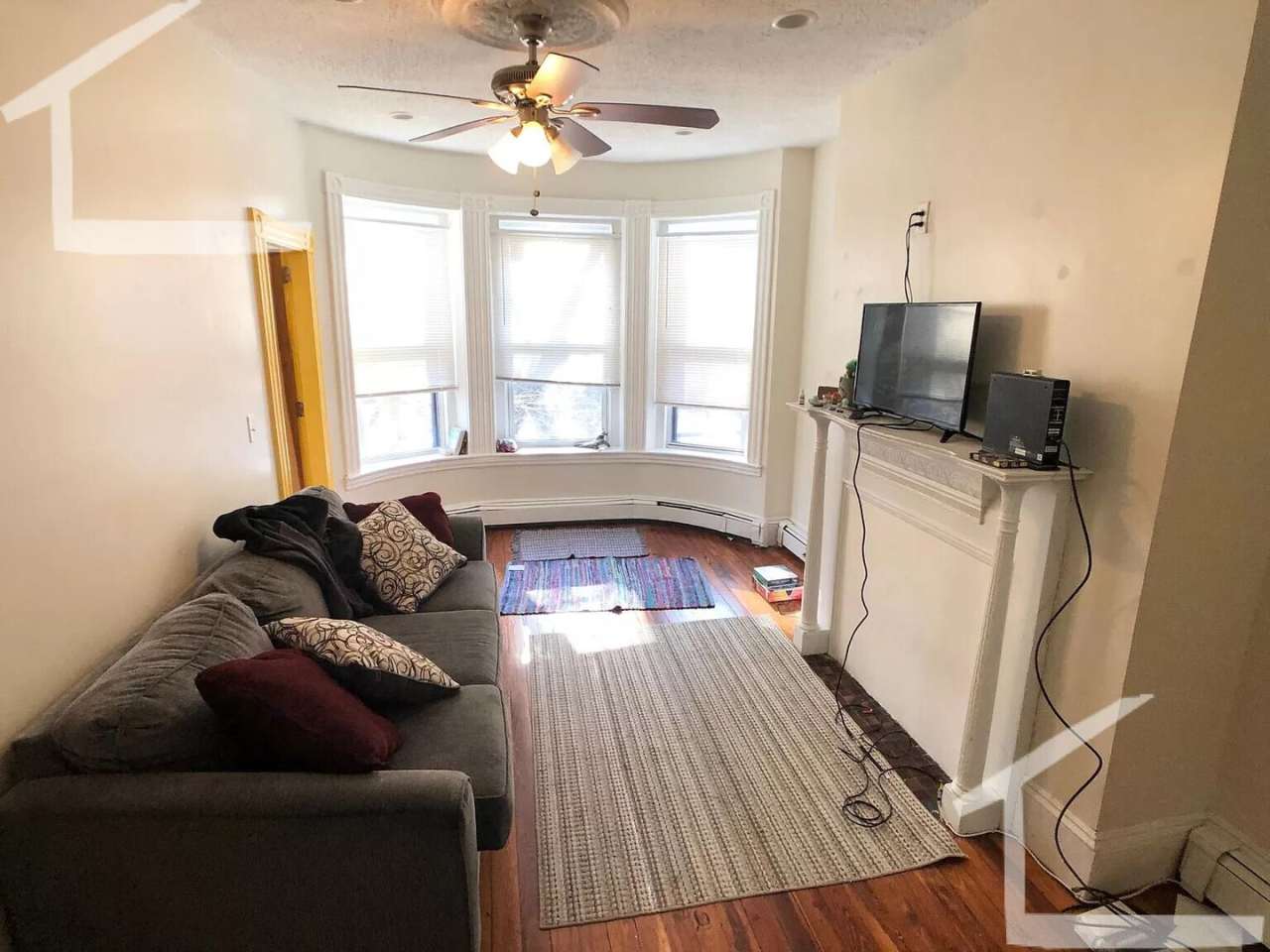 HOT MISSION HILL LISTING!!!!