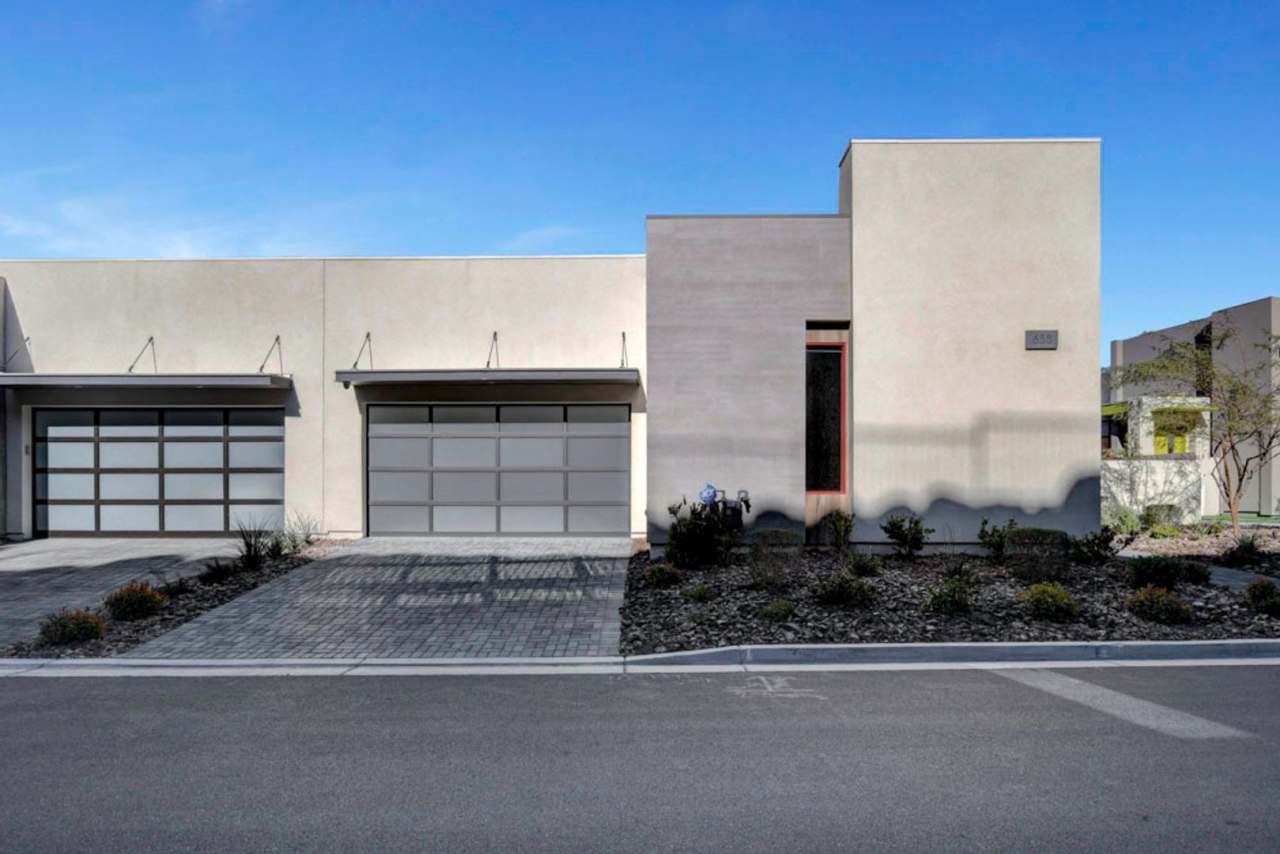 MacDonald Highlands Single Story Beauty With Awesome Views