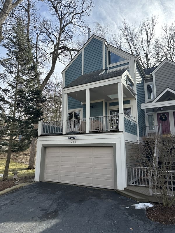 283 Mulholland Street