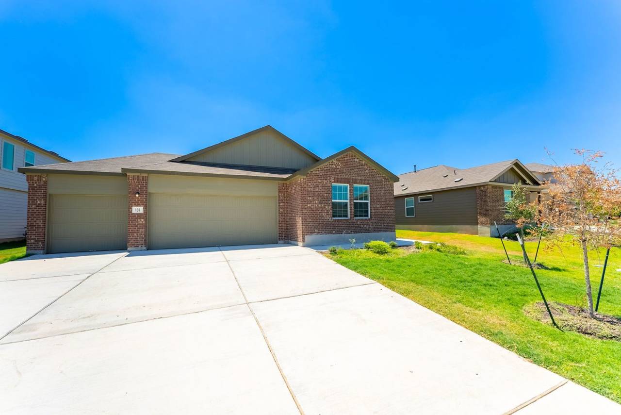 Modern Elegance in Kyle: 3BR Home with Office, Double Vanity, and Stylish Kitchen Island