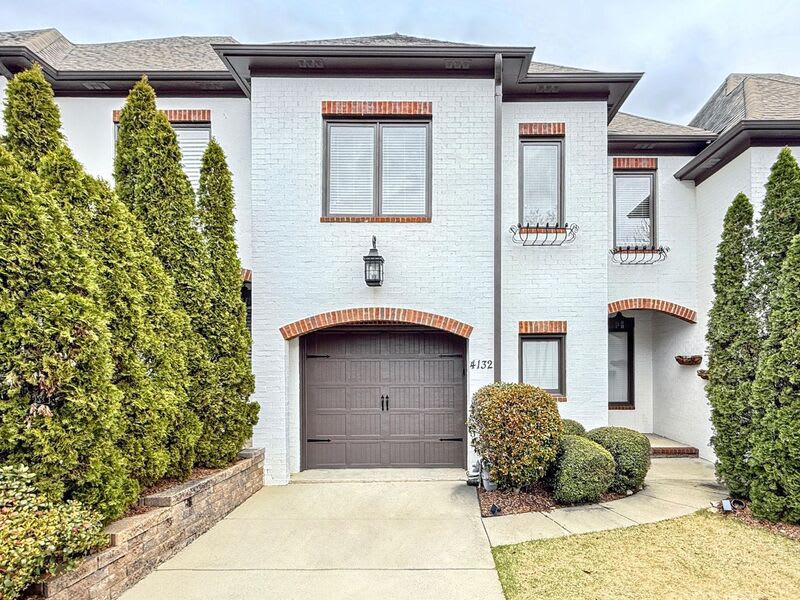 4132 Heritage Pl