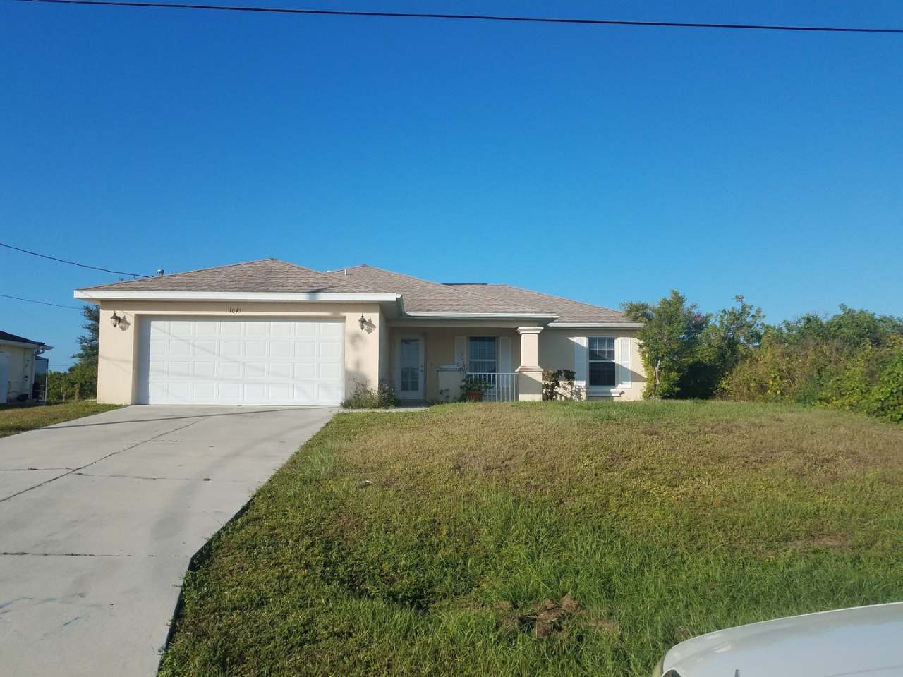 Charming 3 Bedroom 2 Bathroom Home in Lehigh Acres