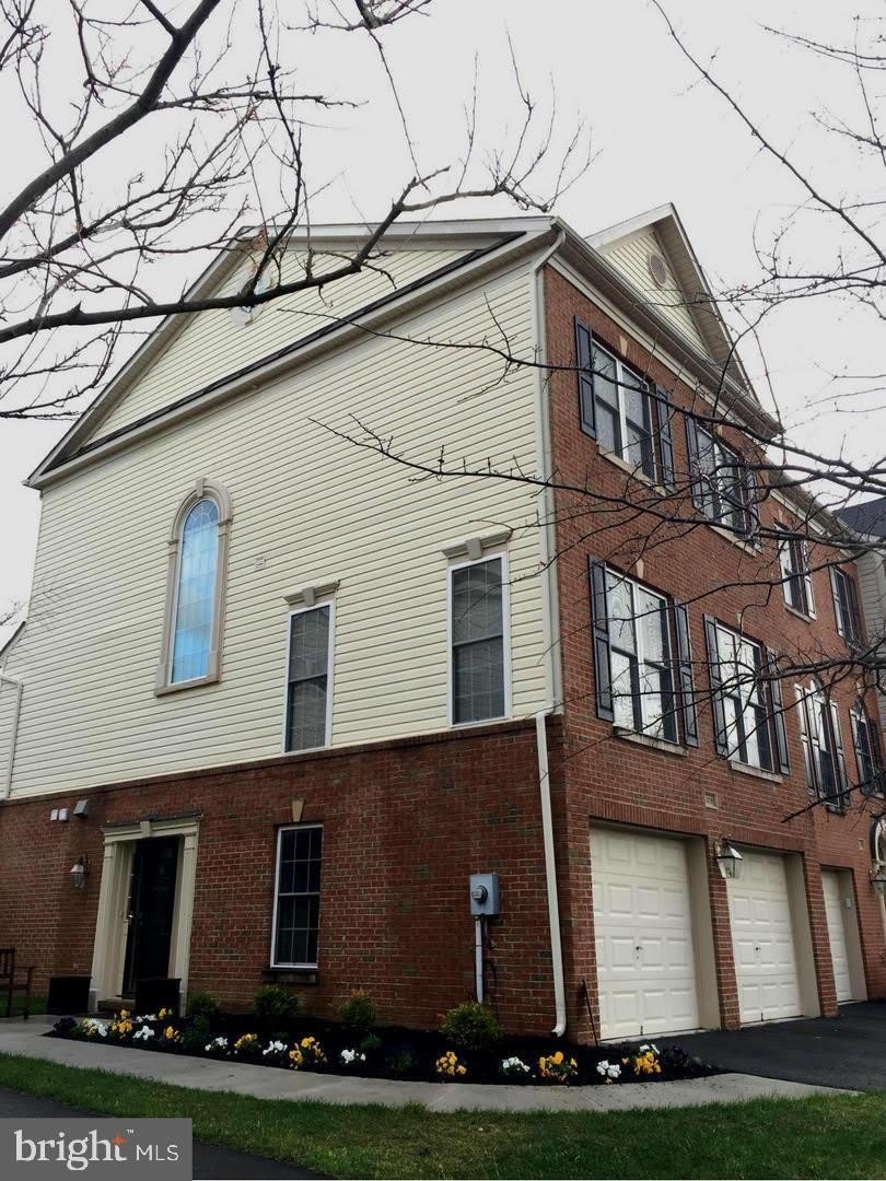 5316 ROSEMALLOW CIRCLE