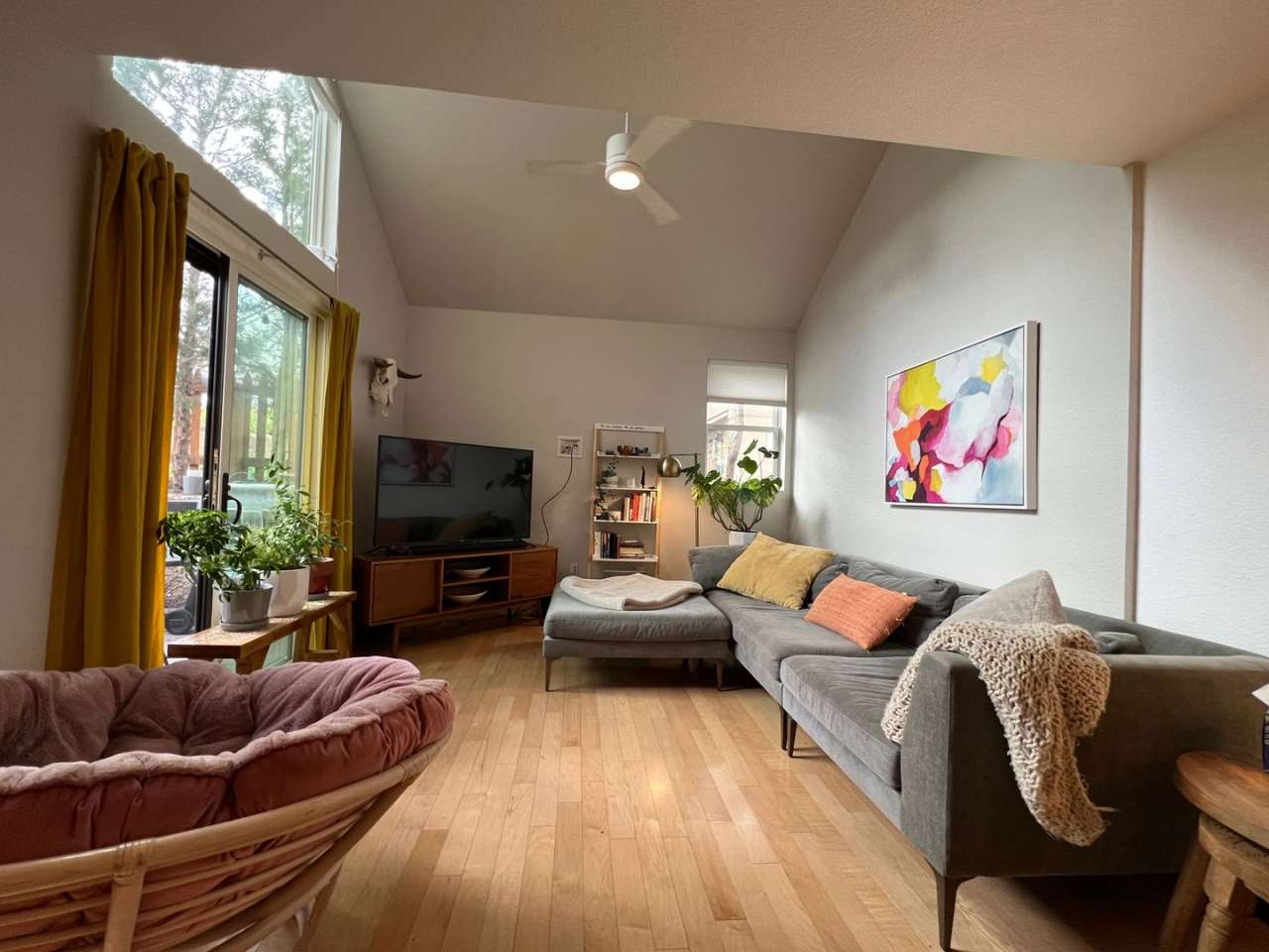 Nature’s Paradise in Shanahan Ridge - Fully Furnished