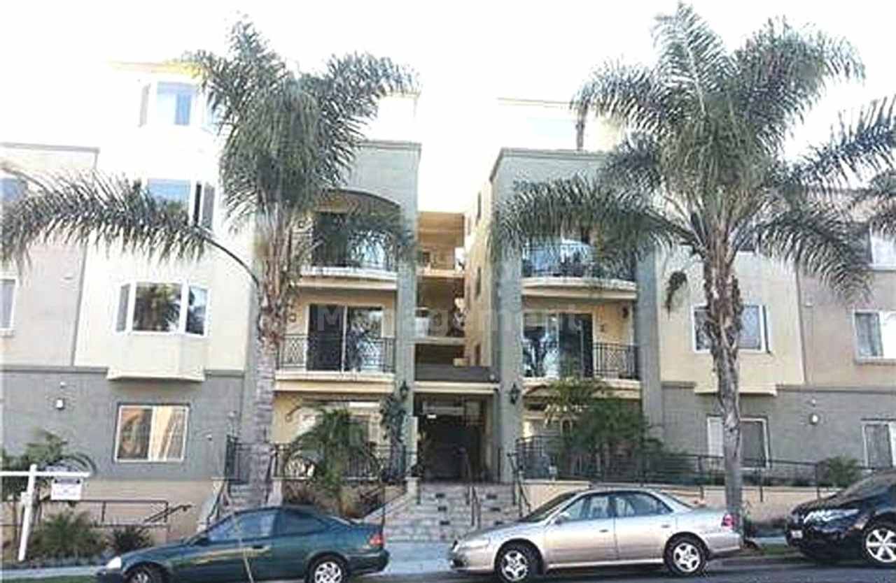 $1000 Move in Discount***Beautiful 2 bed/2 bath Condo in the Heart of Hillcrest - Available NOW*