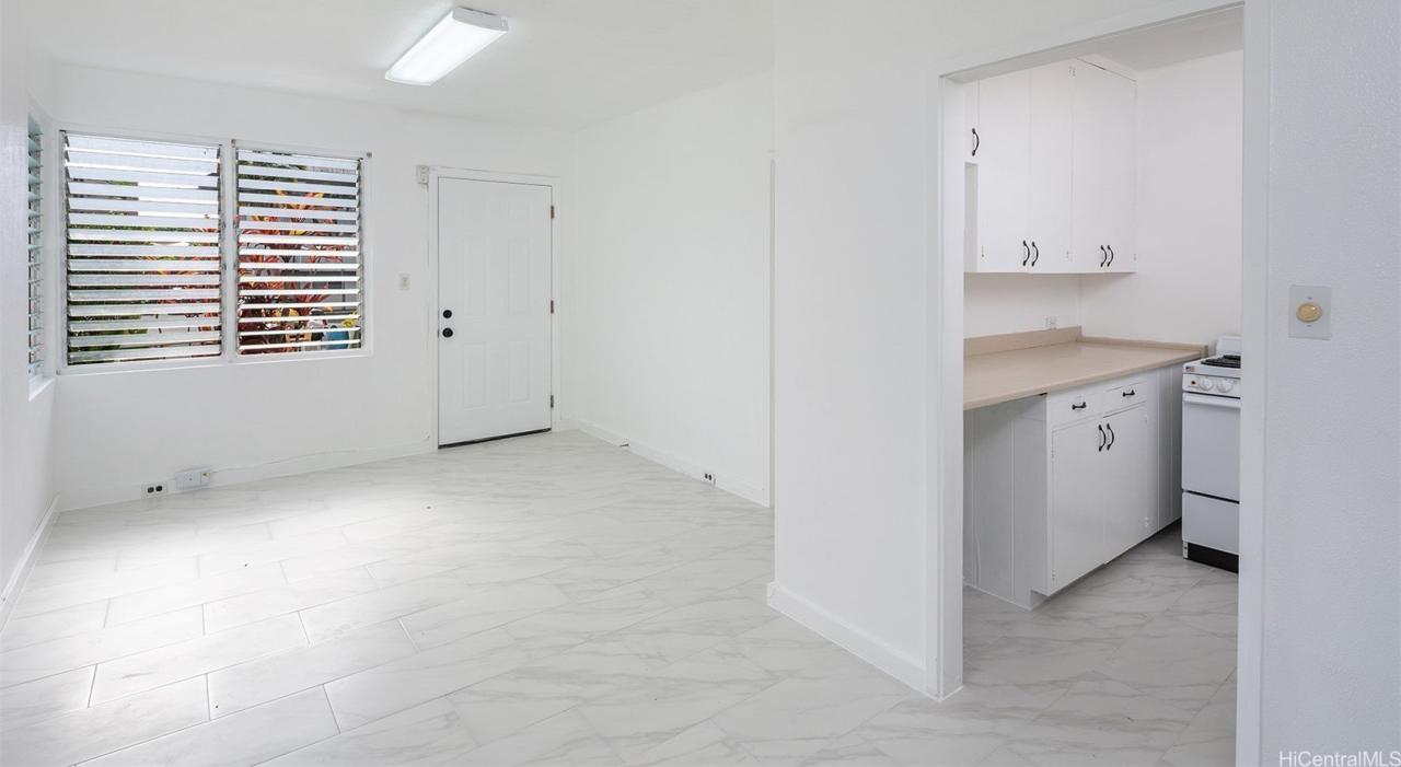 1115 Hassinger Street unit: C