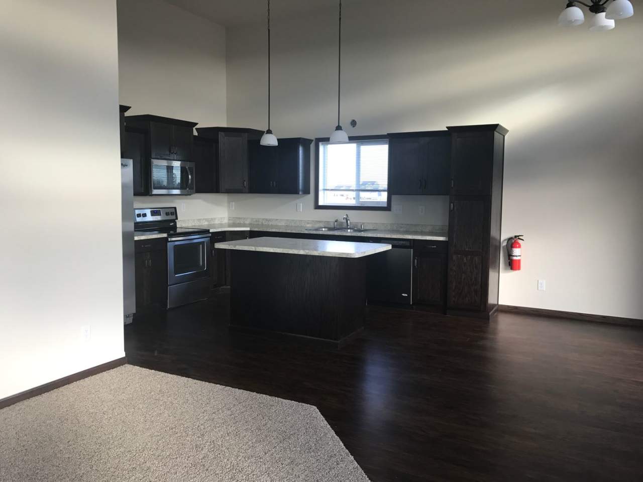 3 bed 3 bath