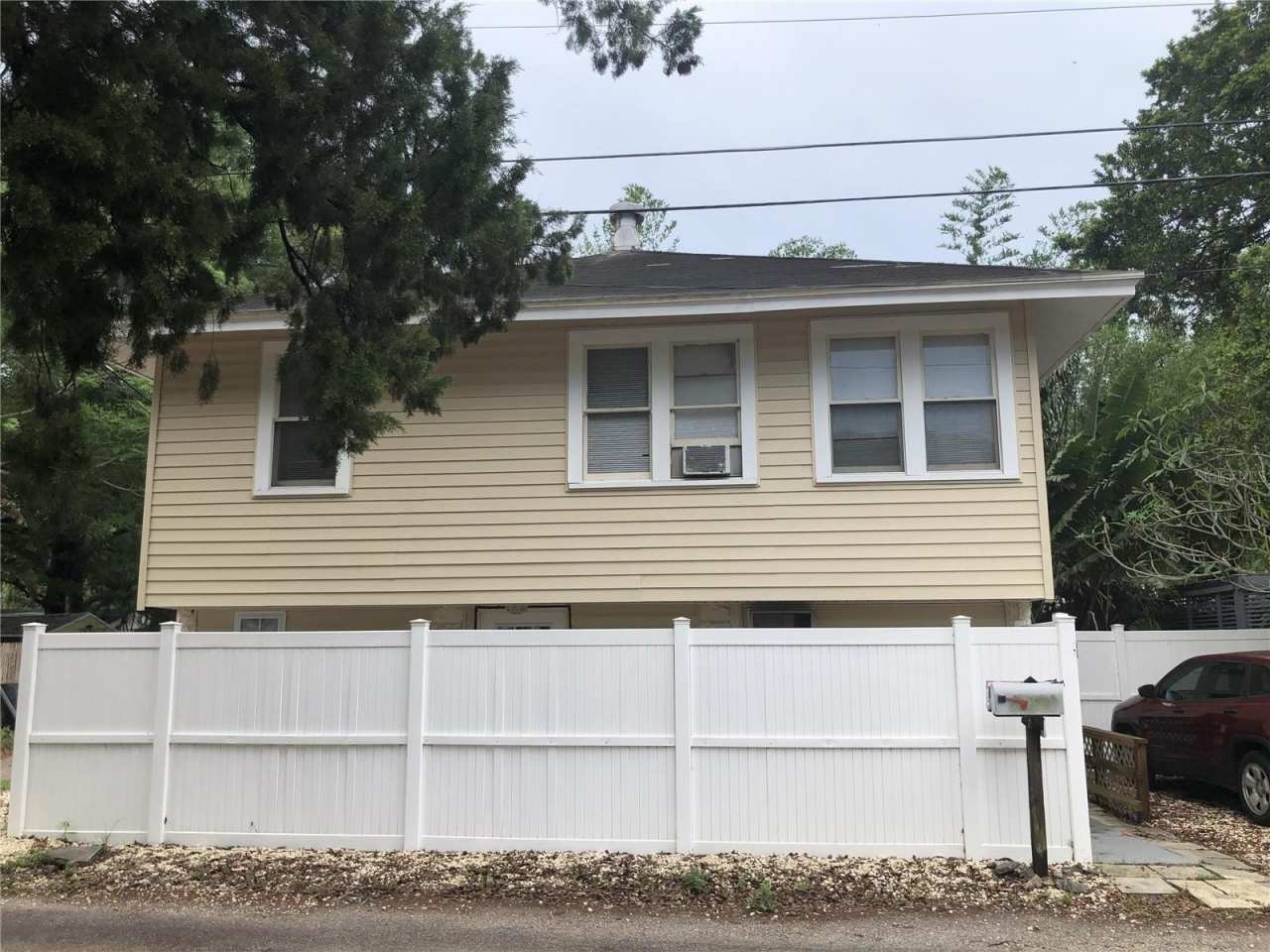 1225 1/2 27TH STREET N