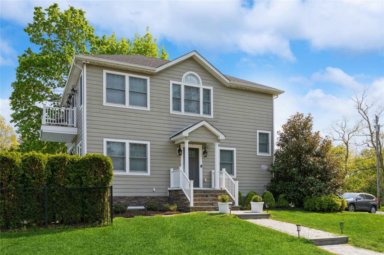 300 Fiddler Lane