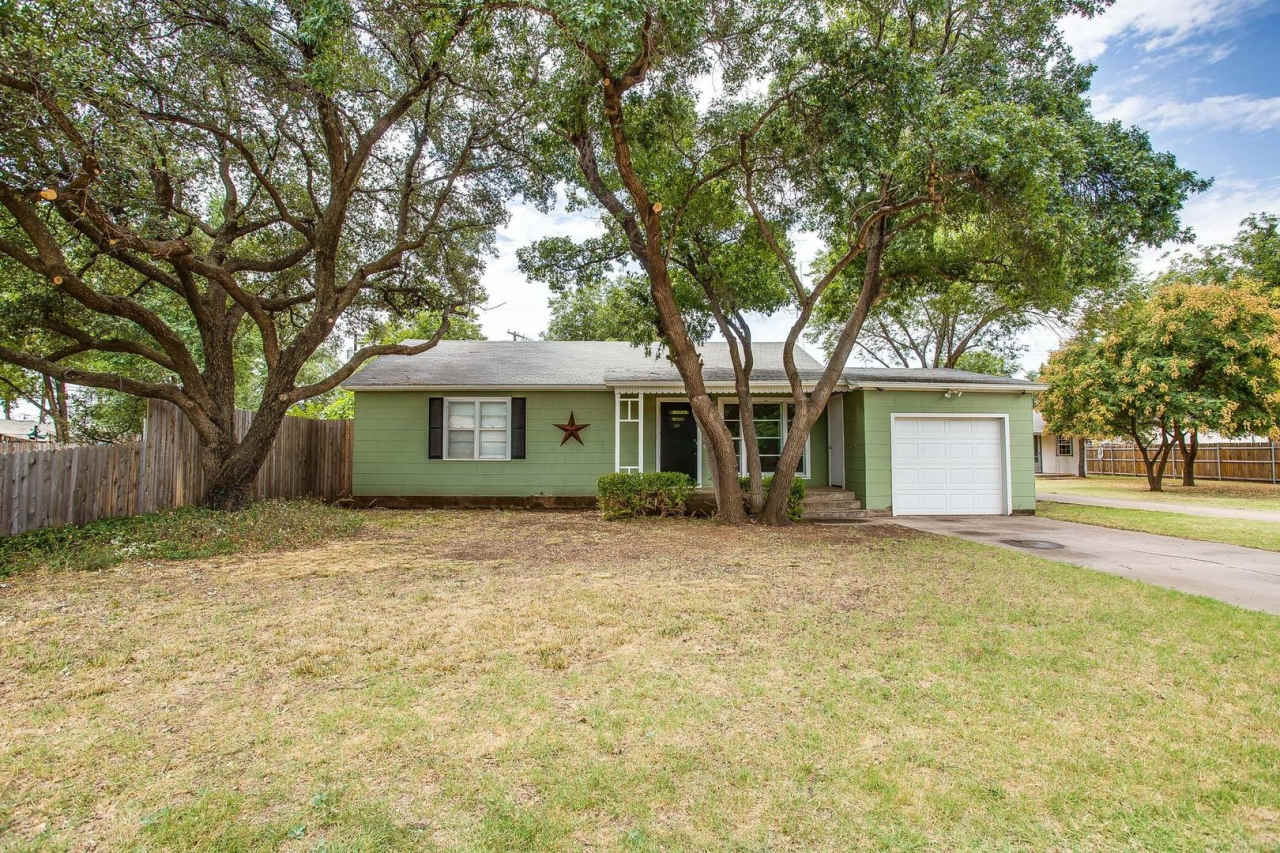 Pre Leasing for fall 2026! 2/1 in Tech Terrace