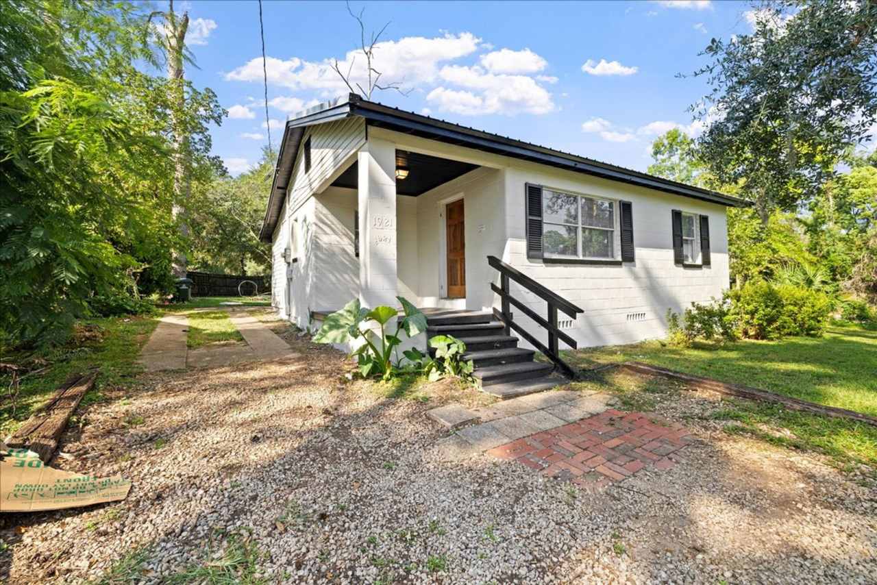 2 Bedroom 1 Bathroom Condo Near FSU!