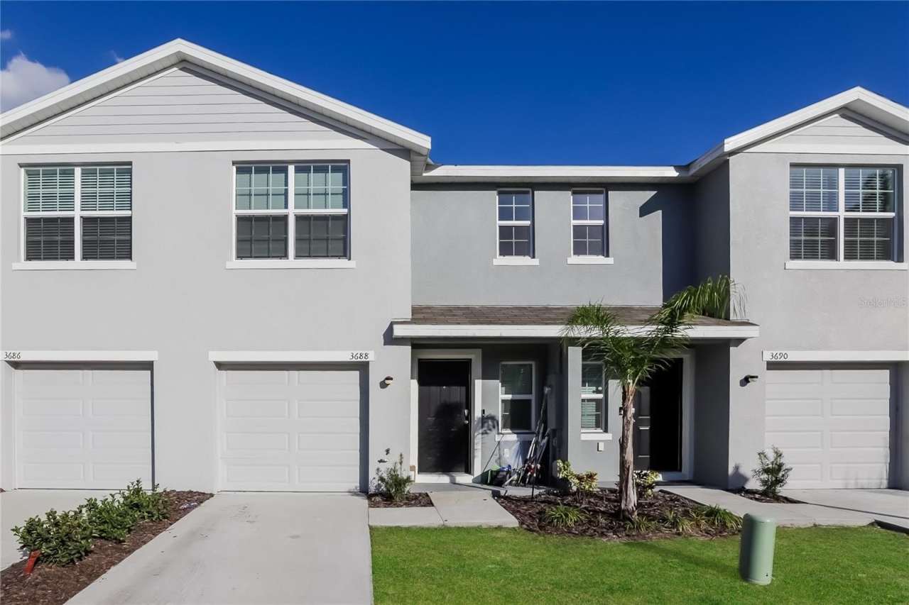 3688 FULTON FERRY LANE