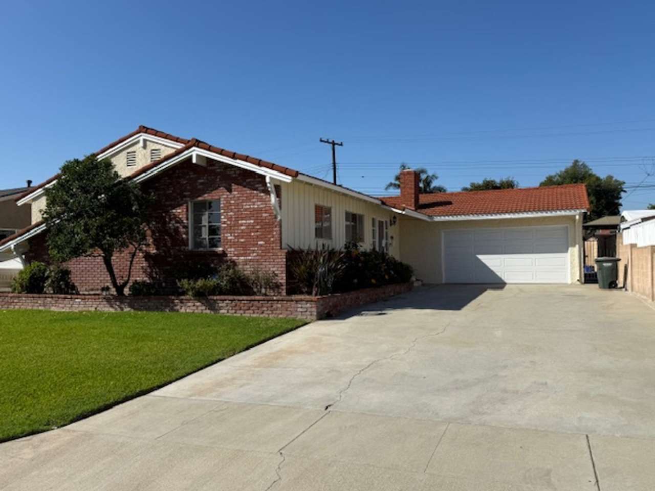 **LA MIRADA** Beautifully Maintained 3-Bedroom Home with Park-Like Yard