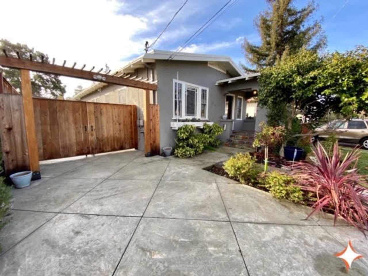 847 Alice St - 2 bedroom | 1 bath | Single family home