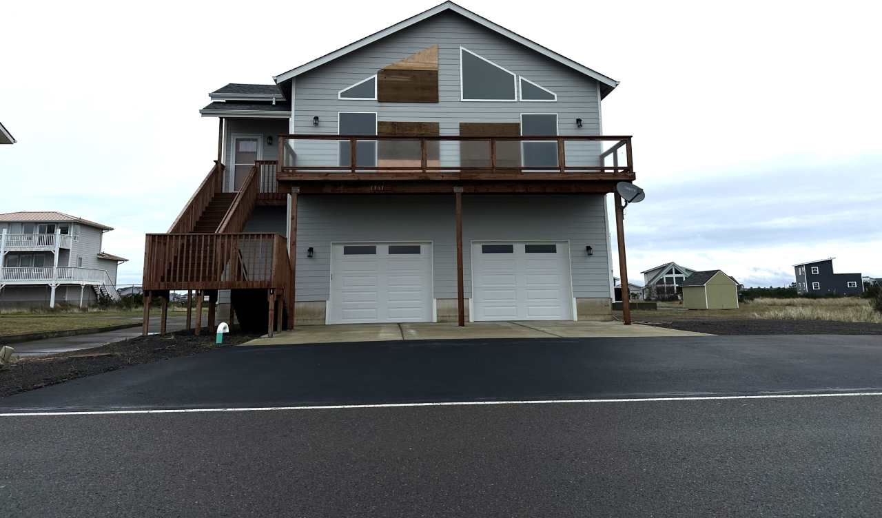 1511 East Ocean Shores Boulevard SW