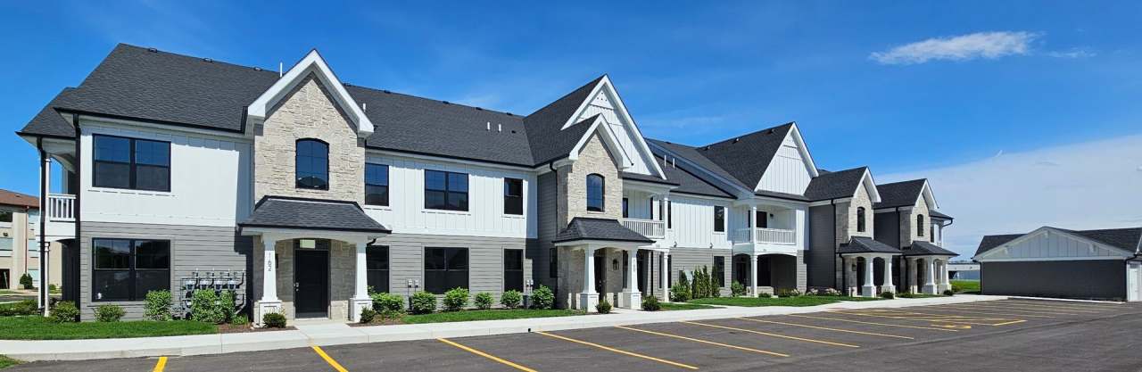 Chestnut - 2Br/2Ba Rental Home - First Floor