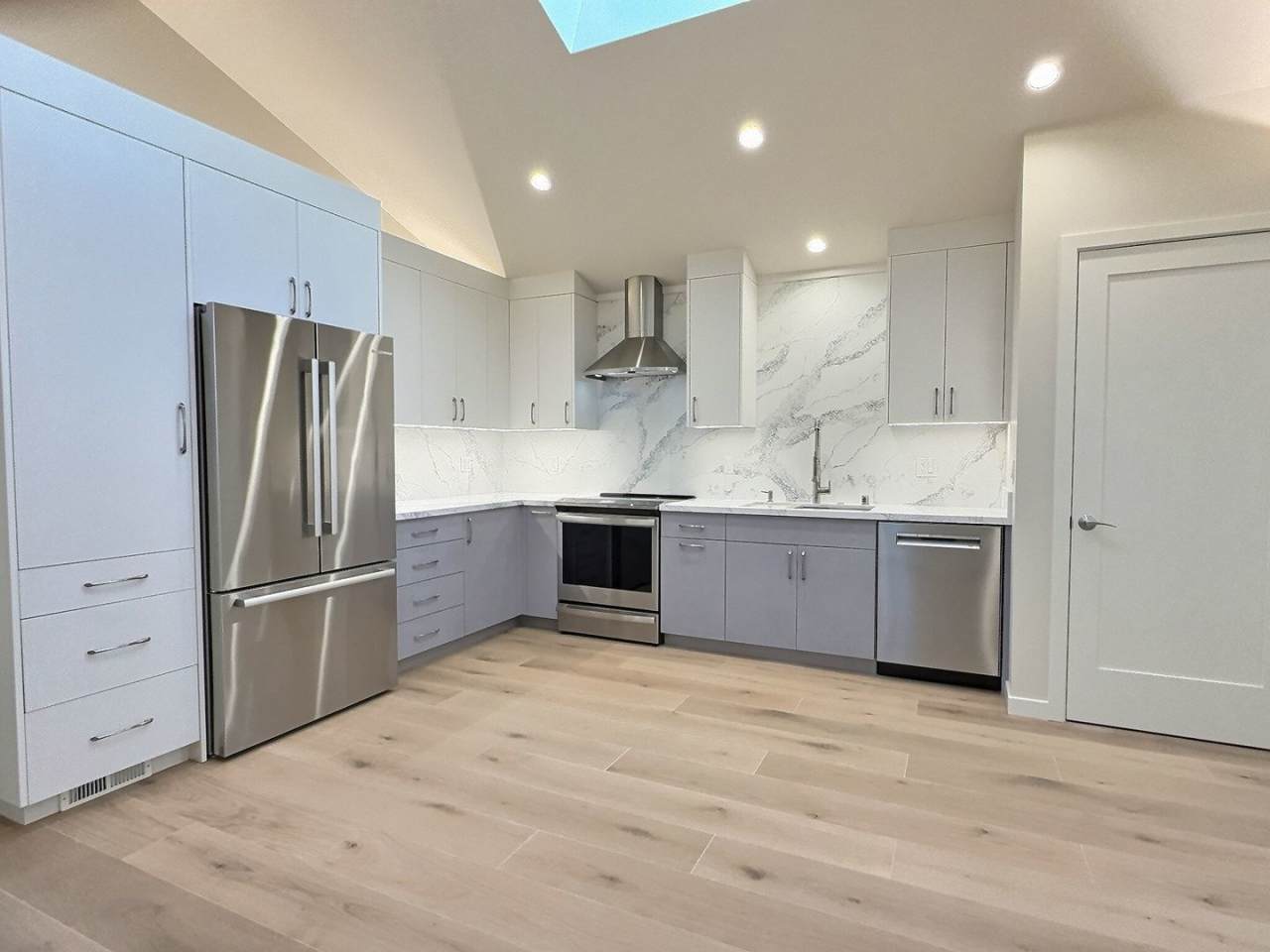 1BD/1BA + Office Brand New Modern ADU in Quiet Waverly Park Mountain View Neighborhood