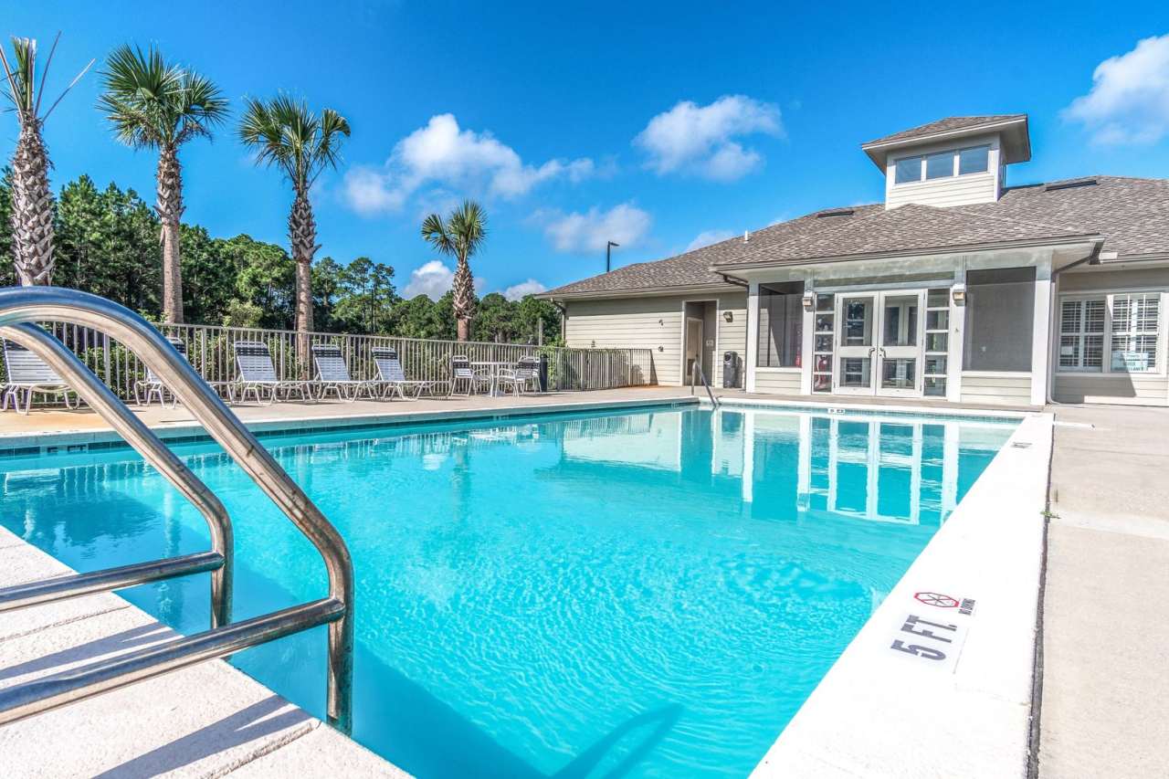 Brand New Luxury 1B/1B Apartment in FWB in Pristine Nature Setting! ** 1 MONTH OFF PROMO **