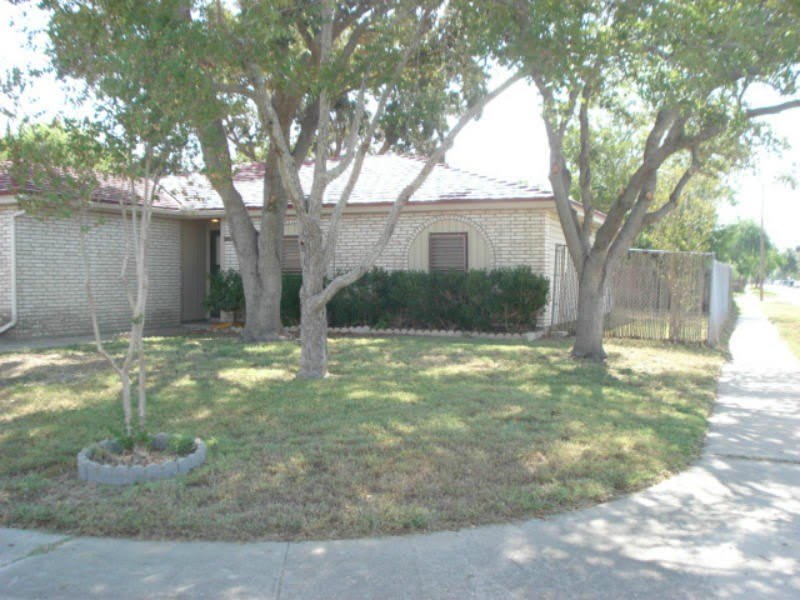 2222 Meadowgrove Drive