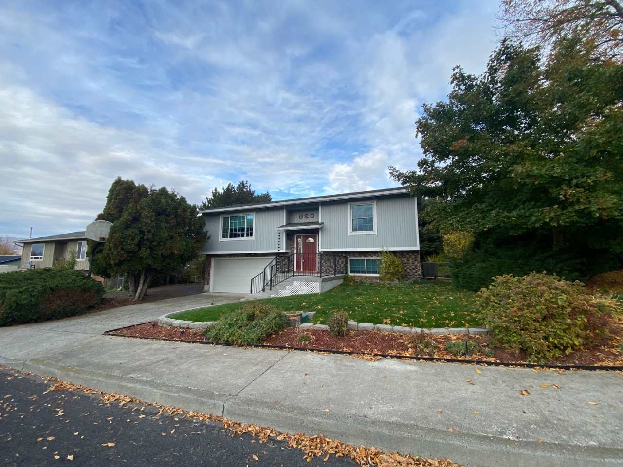 3 Bedroom | 2 Bath Home in The Dalles