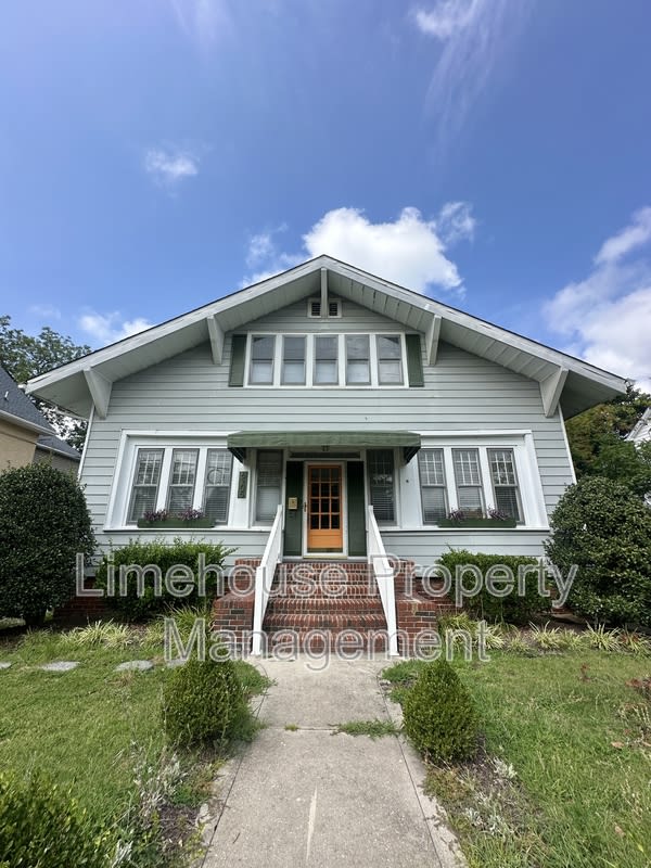 6205 Hampton Boulevard