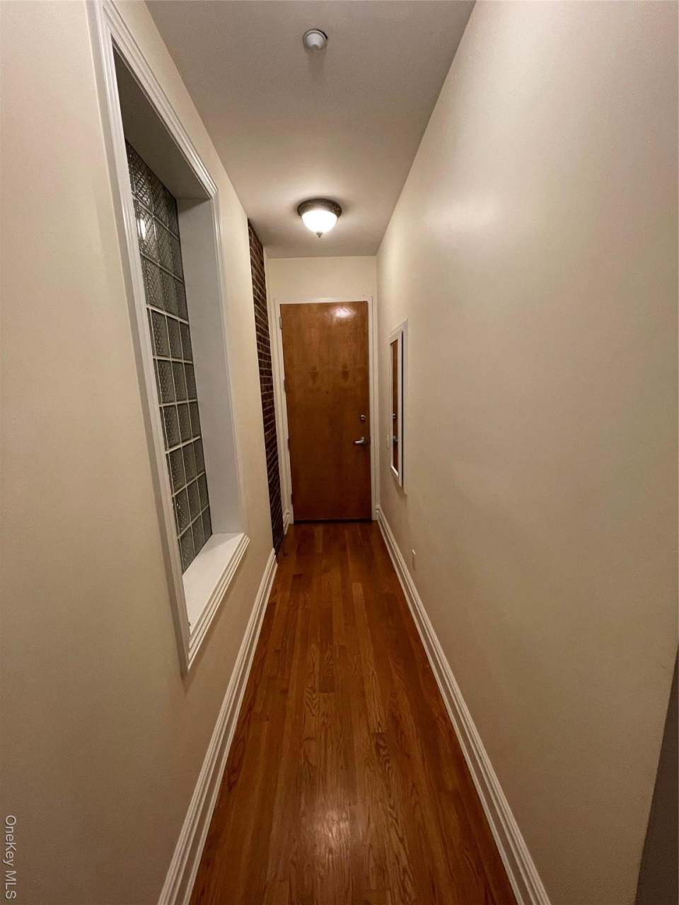 377 New York Avenue unit: C