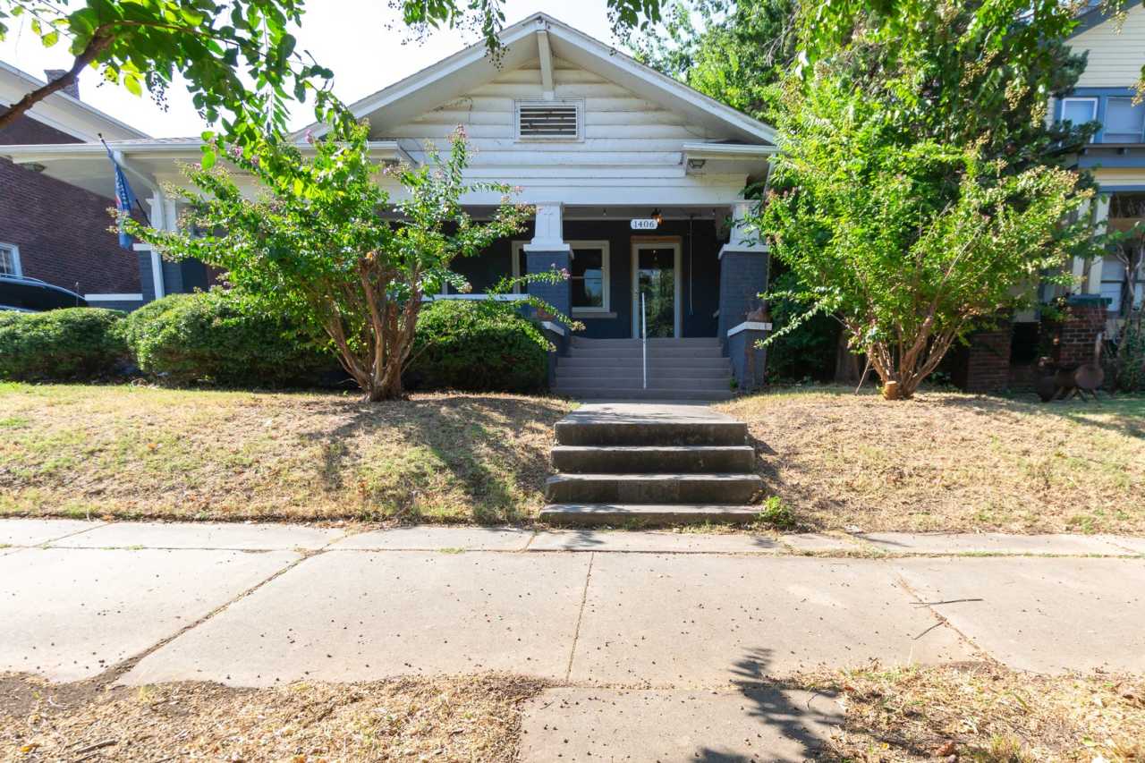 Historic Craftsman Charm: 3-Bedroom Home with Modern Amenities in Midtown OKC