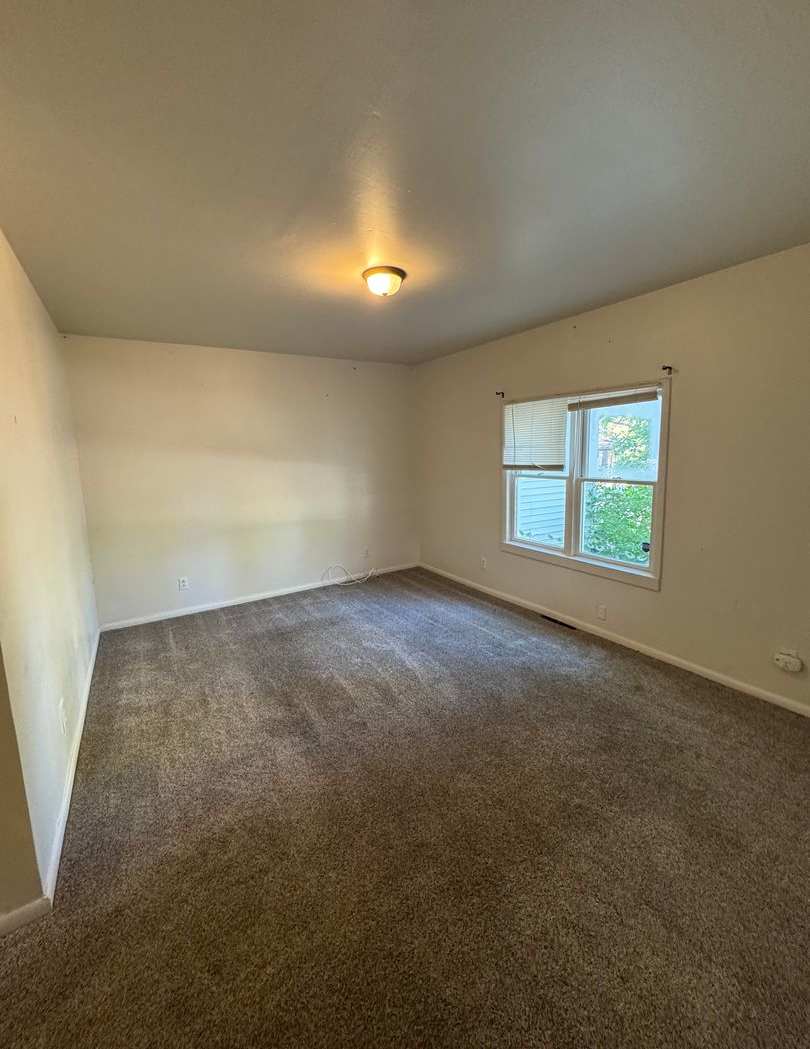 Cozy 3 Bed 1.5 Bath House