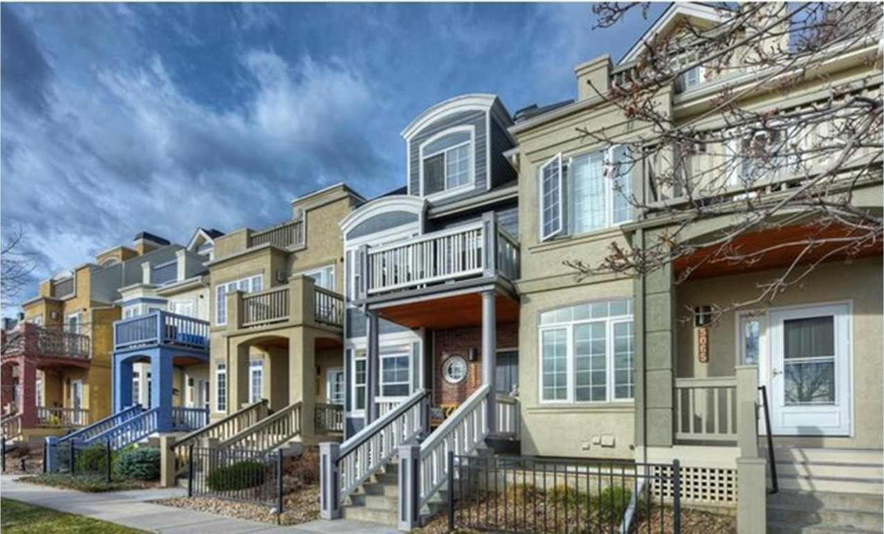 Fantastic 'Built Green' townhome in Dakota Ridge